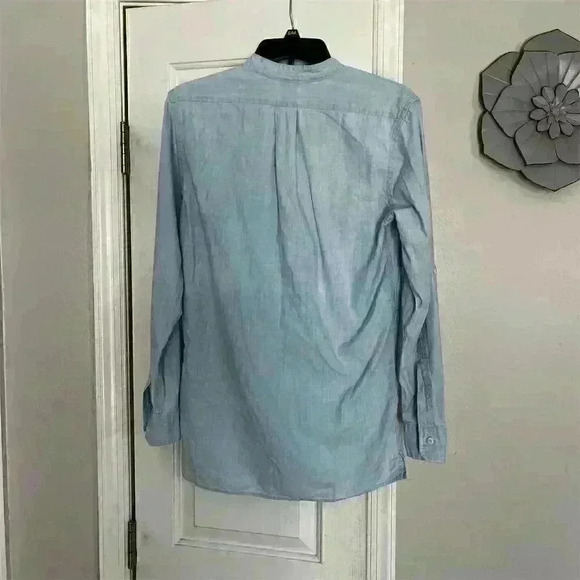 Brooks Brothers Women’s XS Blue Chambray Popover Shirt Long Sleeve Casual - Picture 4 of 6